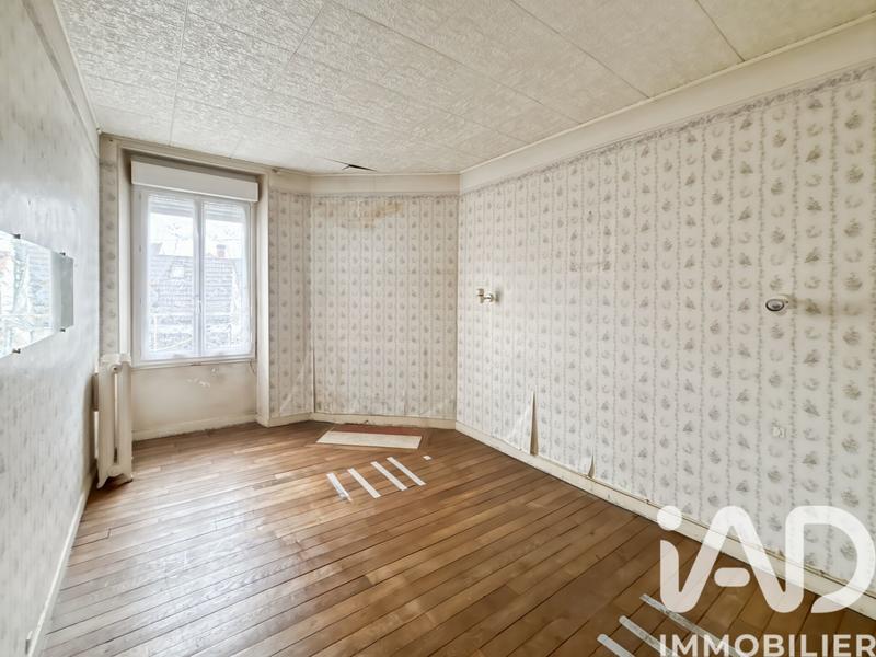 Maison - 101 m² - 6 pièces