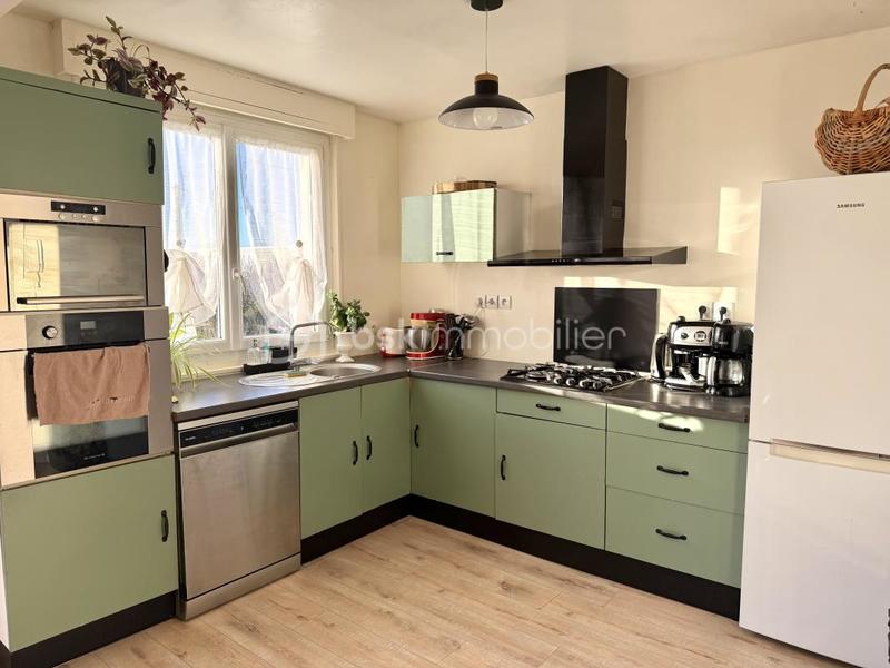 Maison - 100 m² - 6 pièces