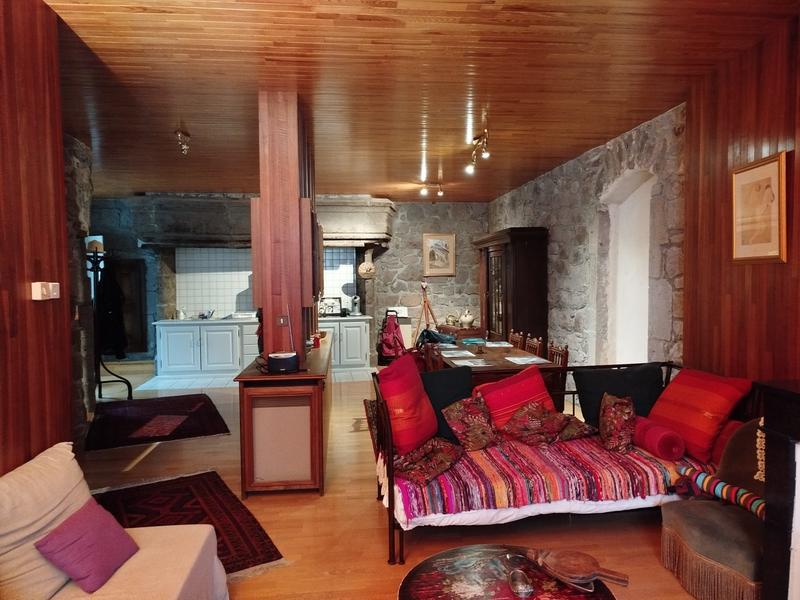 Appartement - 74 m² - 2 pièces