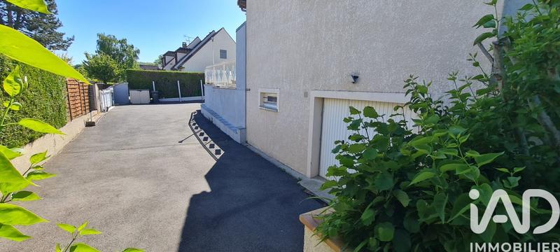 Maison - 155 m² - 6 pièces