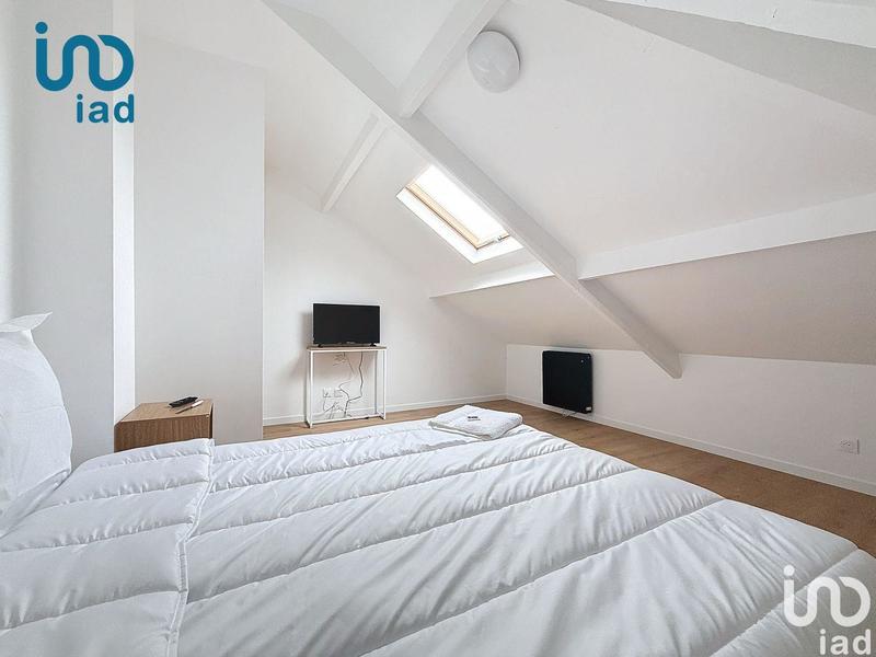 Maison - 350 m² - 11 pièces