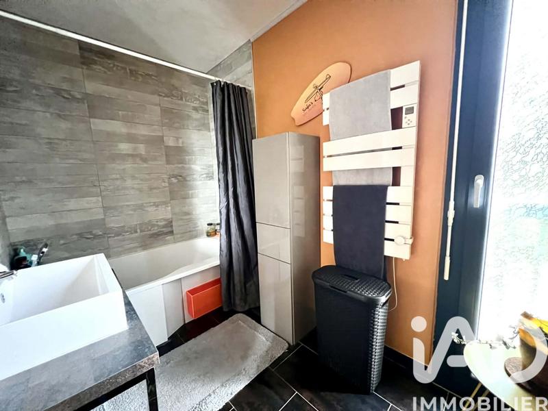 Maison - 152 m² - 6 pièces