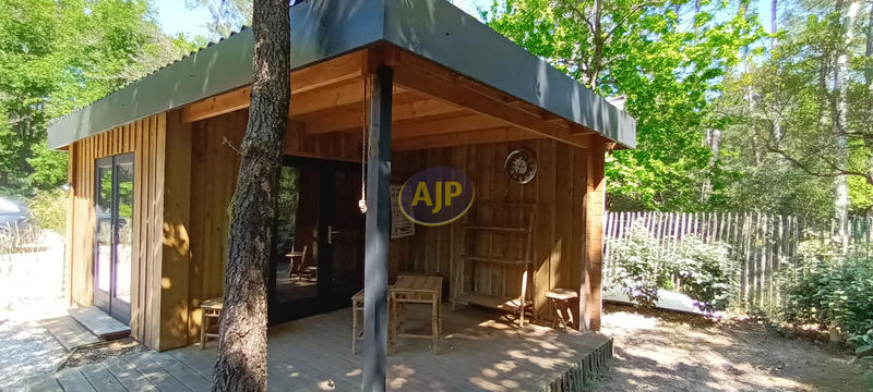 Villa - 200 m² - 7 pièces