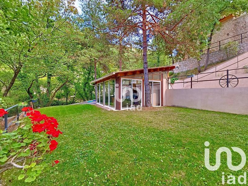 Maison - 93 m² - 3 pièces