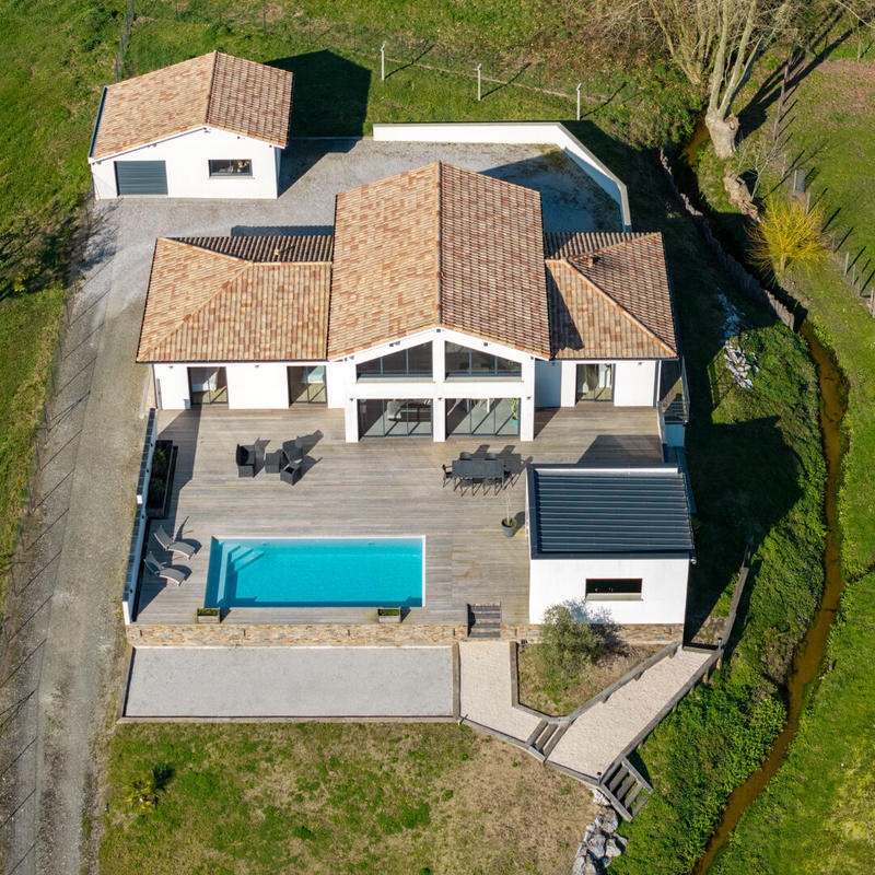 Maison - 149 m² - 5 pièces