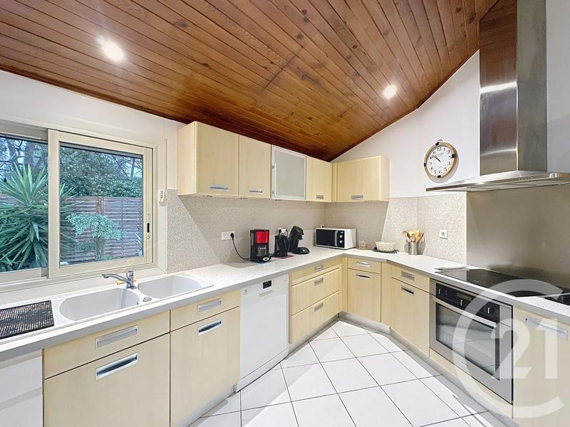 Maison - 112 m² - 4 pièces