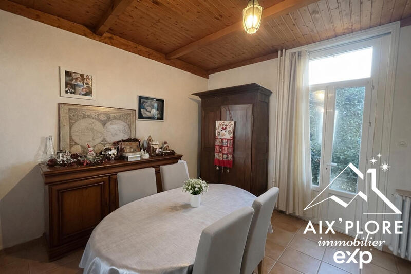 Maison - 110 m² - 4 pièces