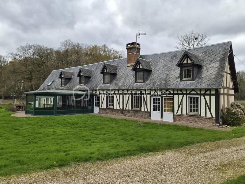 Maison ancienne - 205 m² - 9 pièces