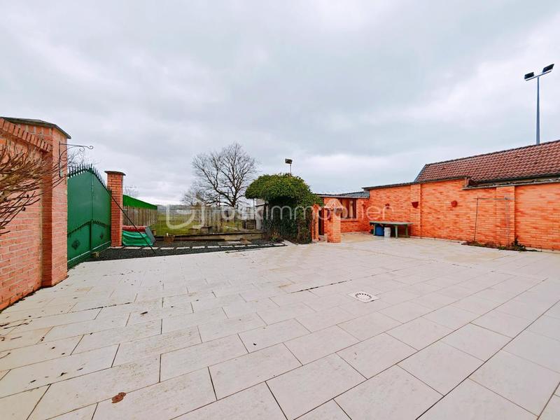 Maison - 160 m² - 7 pièces