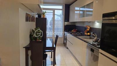 Appartement - 76 m² - 4 pièces