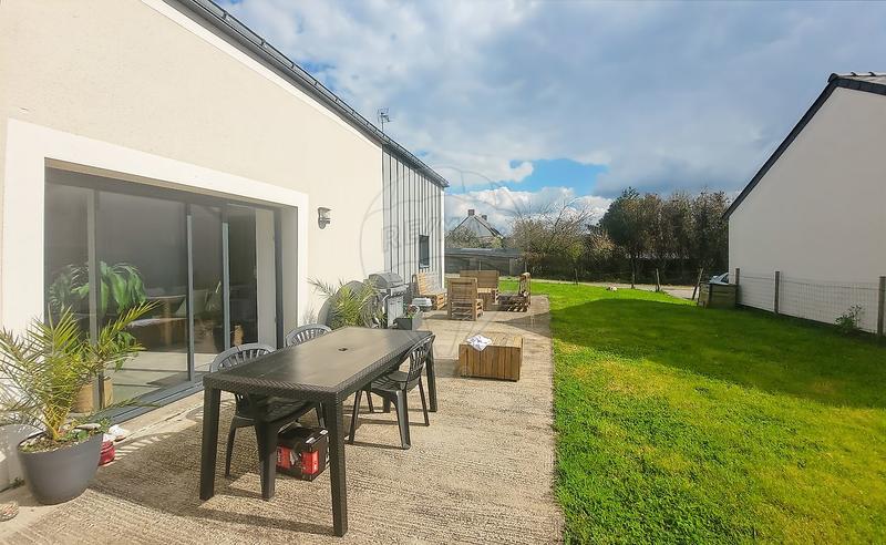 Maison - 91 m² - 4 pièces