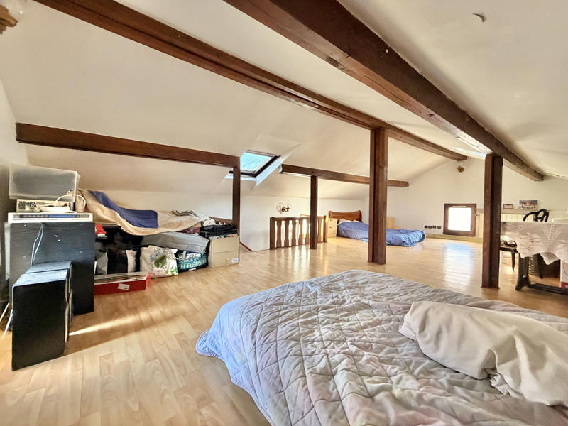 Maison - 111 m² - 6 pièces