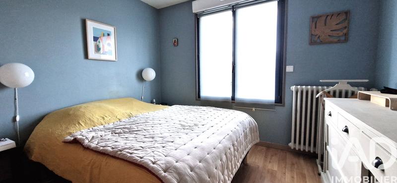 Maison - 180 m² - 8 pièces