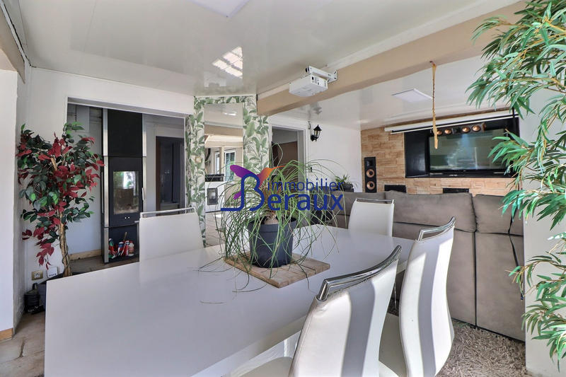 Maison - 126 m² - 6 pièces