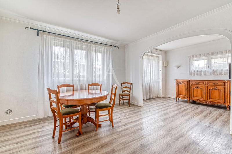 Maison - 88 m² - 4 pièces