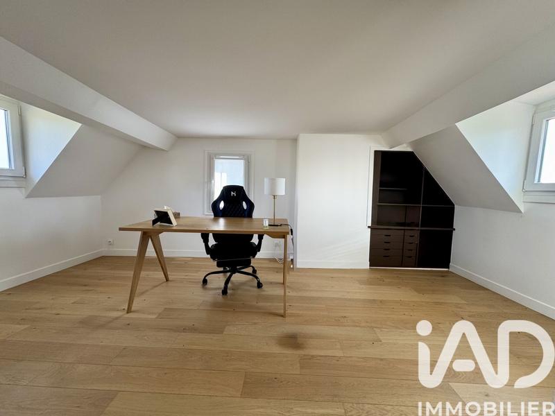 Maison - 428 m² - 14 pièces