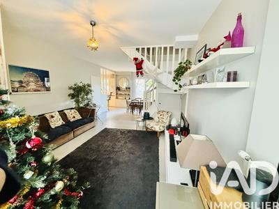 Maison - 107 m² - 6 pièces