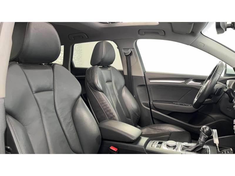 Audi A3 Sportback 35 Tdi 150 s tronic 7 Design Luxe
