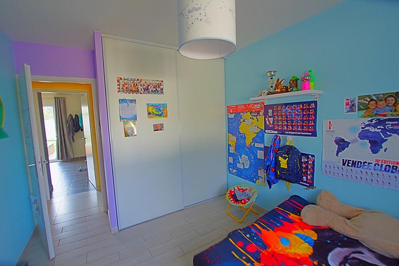 Maison traditionnelle - 157 m² - 5 pièces