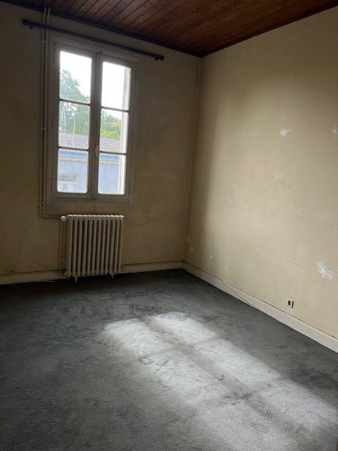 Maison - 500 m² - 10 pièces