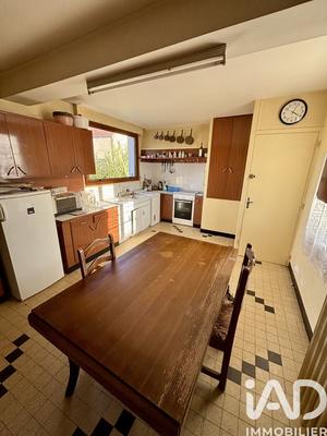 Maison - 127 m² - 7 pièces