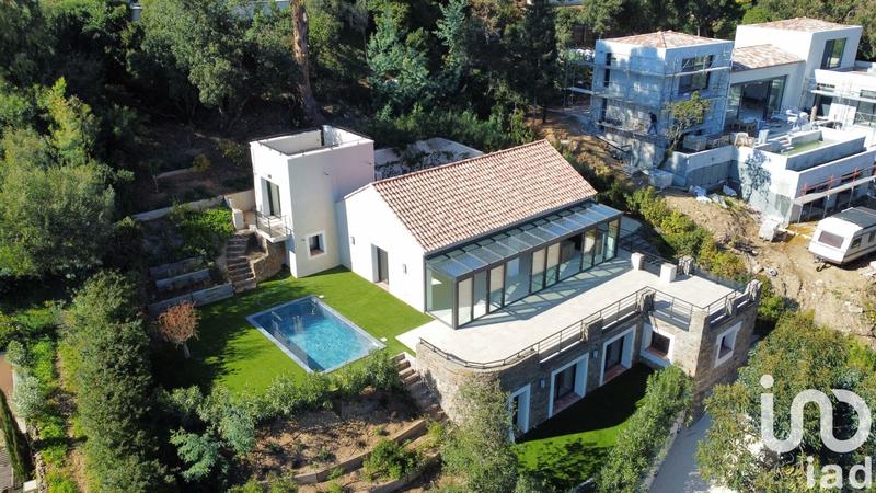 Maison - 170 m² - 7 pièces