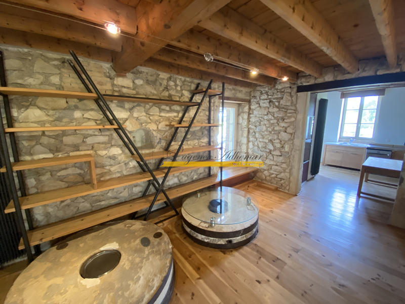 Appartement - 170 m² - 4 pièces