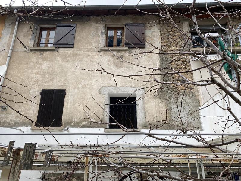 Immeuble - 200 m² - 10 pièces