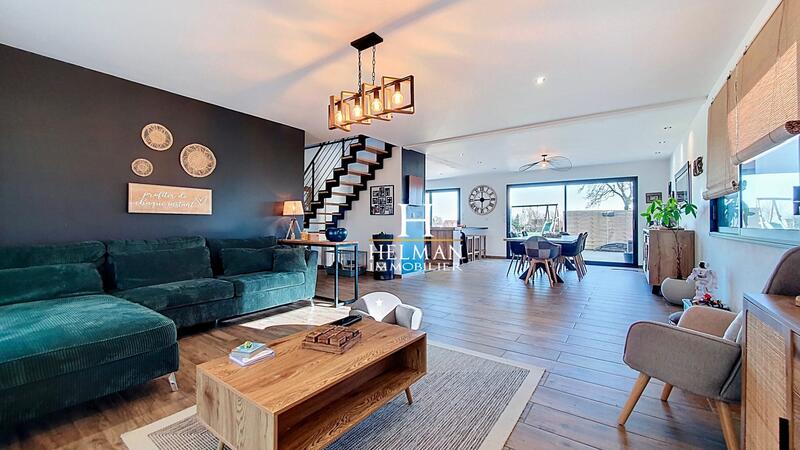 Maison - 176 m² - 7 pièces