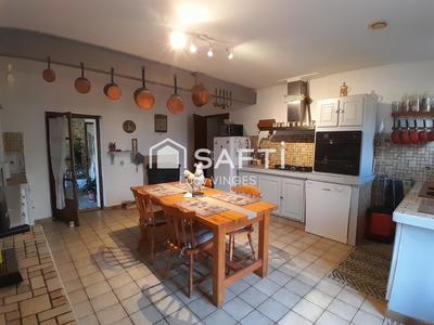 Maison - 175 m² - 8 pièces
