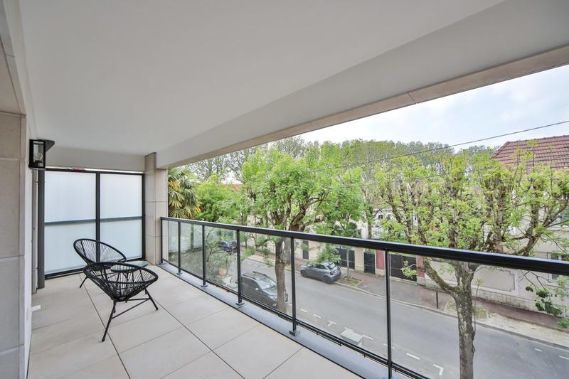 Appartement - 92 m² - 4 pièces