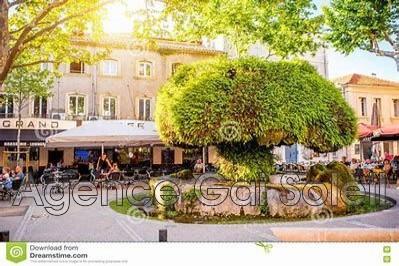 Fonds de commerce - 120 m²