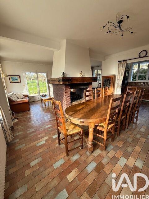 Maison - 192 m² - 7 pièces