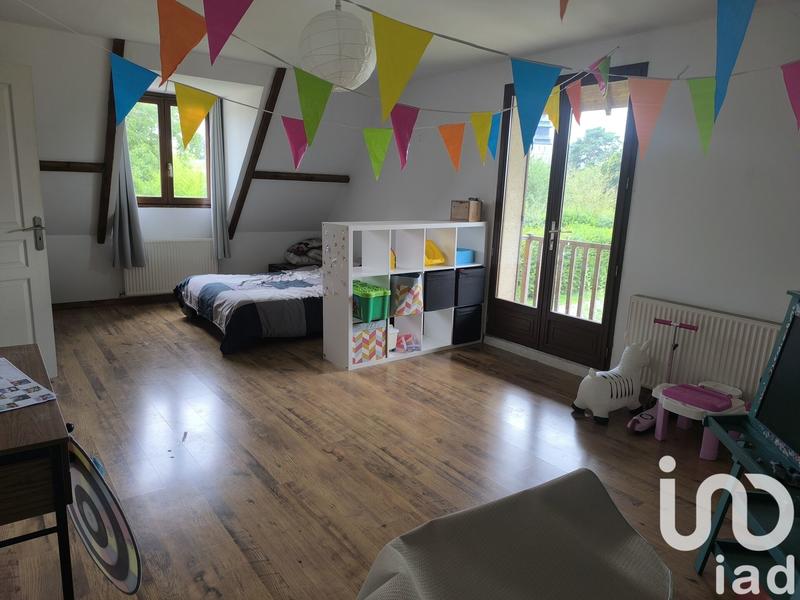 Maison - 207 m² - 8 pièces