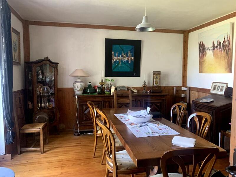 Maison - 251 m² - 8 pièces