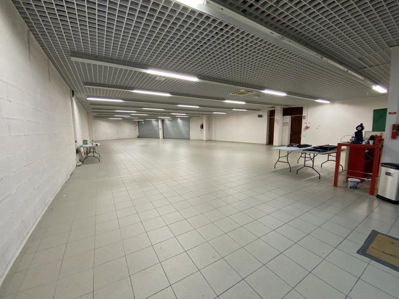 Local commercial - 61 m²