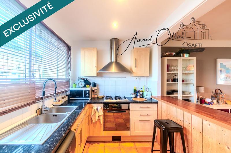 Maison - 97 m² - 5 pièces