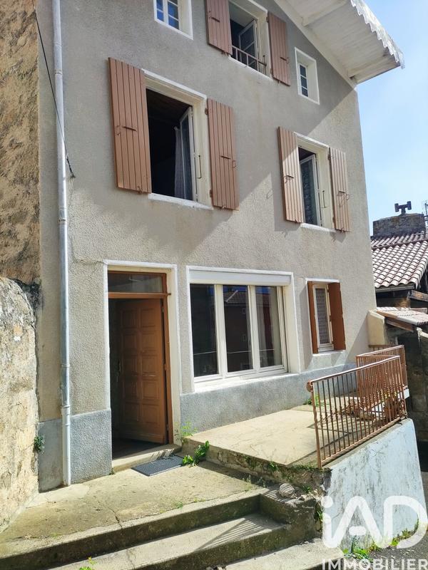 Maison - 150 m² - 7 pièces