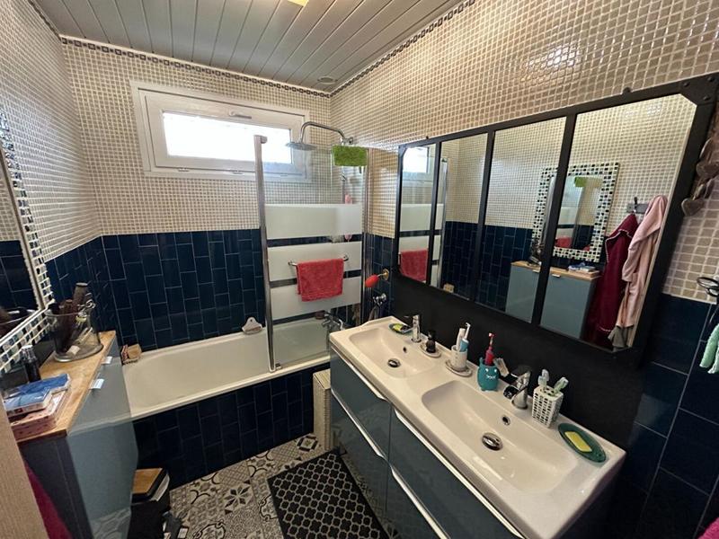 Maison - 117 m² - 5 pièces