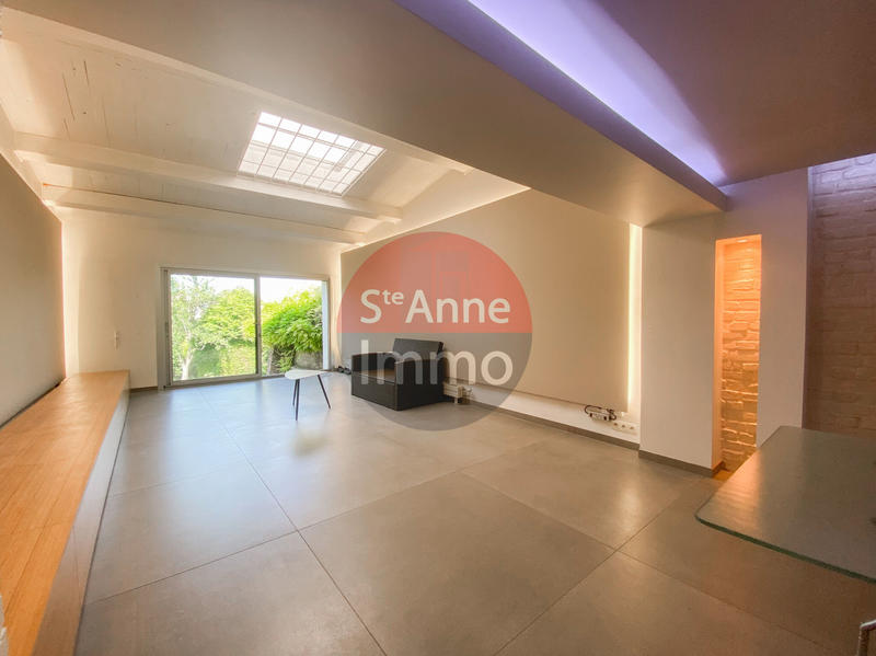 Maison - 197 m² - 7 pièces