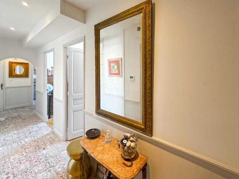 Appartement - 75 m² - 3 pièces