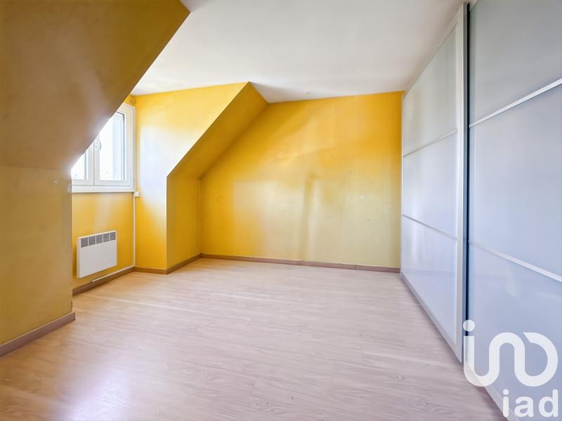 Maison - 209 m² - 8 pièces