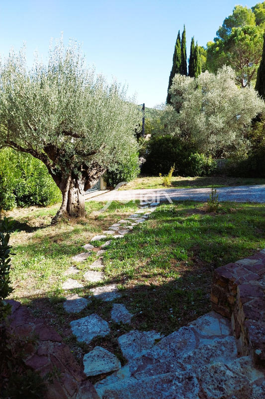 Maison - 130 m² - 4 pièces