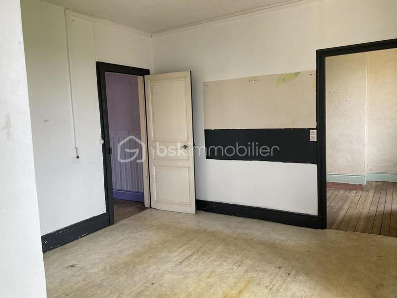 Maison - 272 m² - 10 pièces