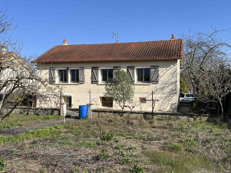 Maison - 137 m² - 6 pièces