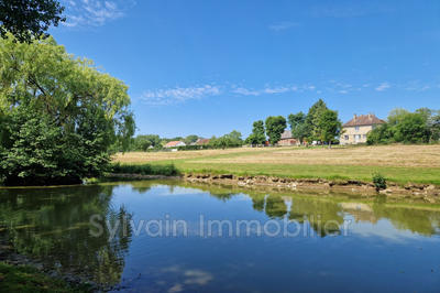 Maison - 216 m² - 6 pièces