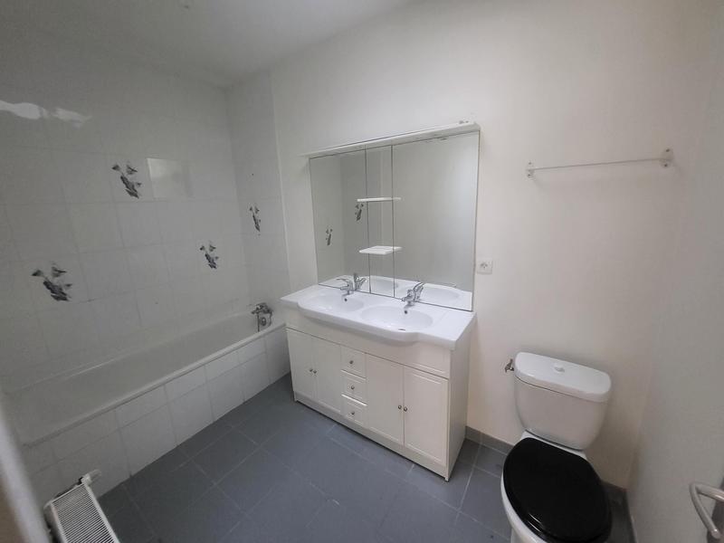 Maison - 609 m² - 17 pièces