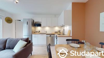 Chambre - 9 m² - 1 pièce