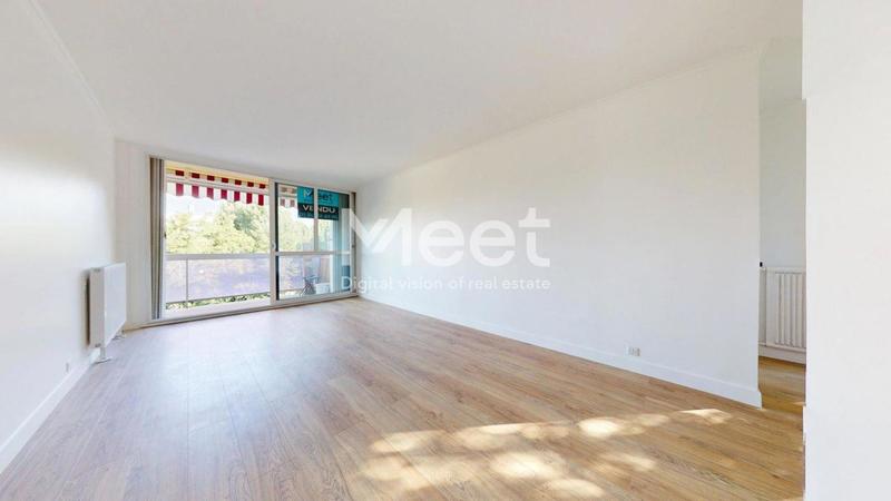 Appartement - 104 m² - 5 pièces