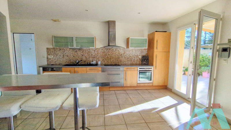 Maison - 162 m² - 6 pièces